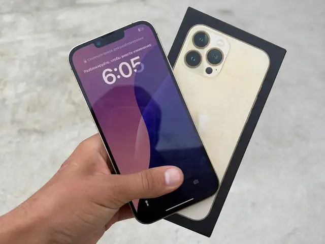 Apple iPhone 13 Pro Max, 128 gb, Gold, Душанбе