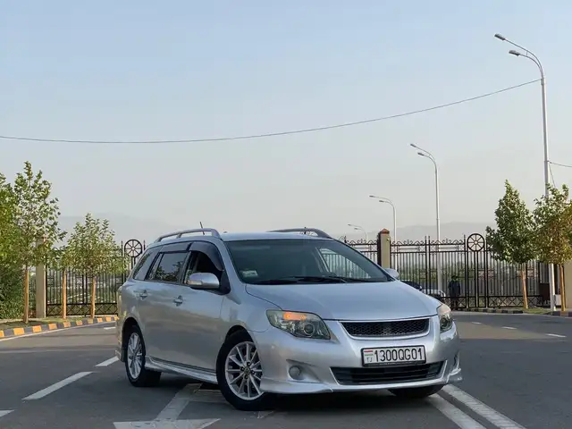Toyota Fielder