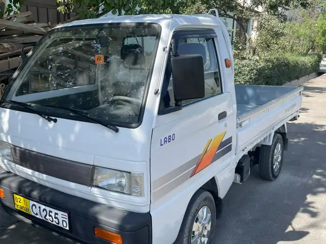 Бортовой автомобиль Daewoo Labo, 2013, Худжанд
