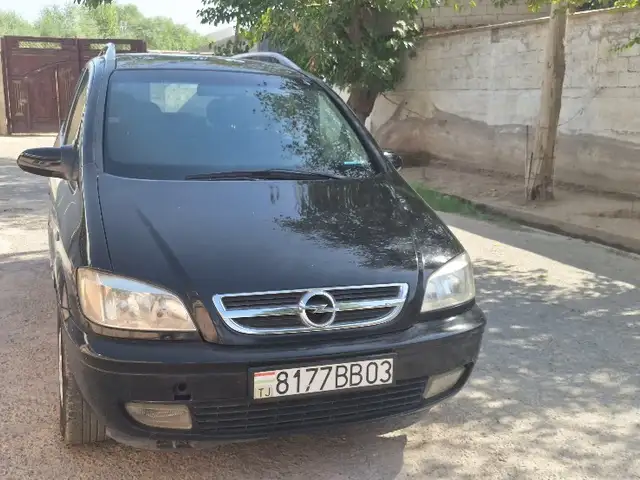 Opel Zafira