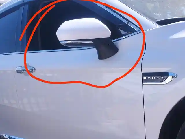Боковое зеркало на Camry v70, Душанбе