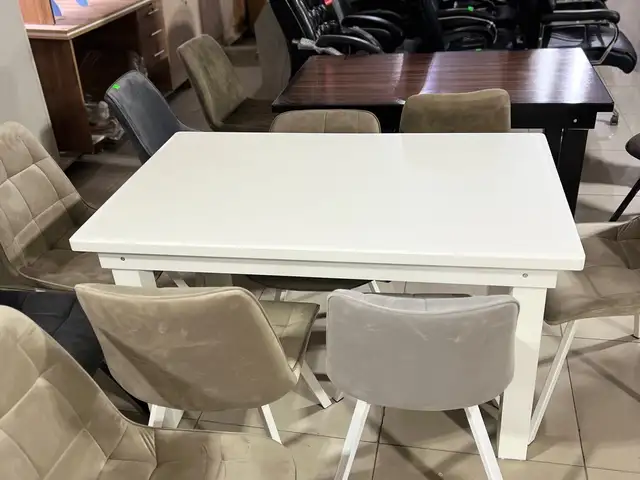 Стол, Душанбе