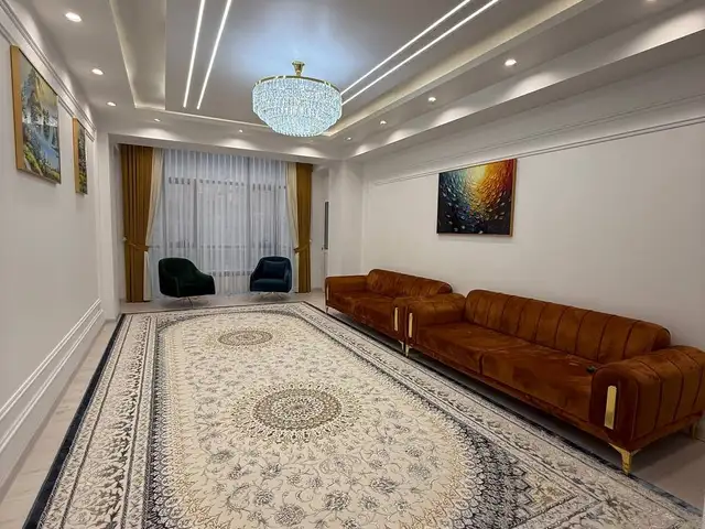 2-комн. квартира, 13 этаж, 105 м², Сомони, Душанбе