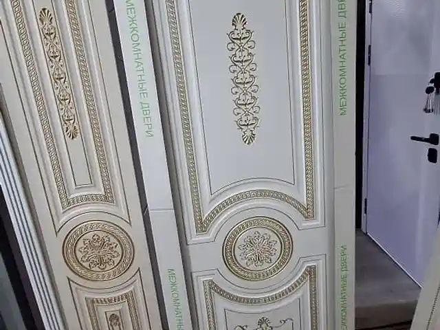 Дверь, Душанбе