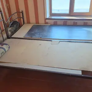 Кровати, Бохтар (Курган-Тюбе)