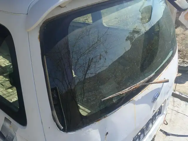 Лобовое стекло от Hyundai Starex, Душанбе