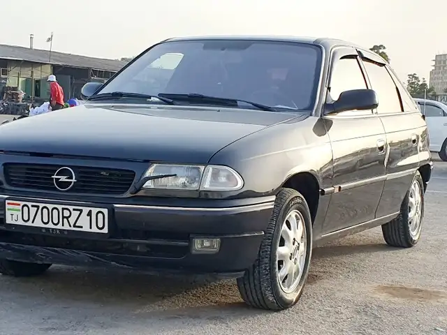 Opel Astra F