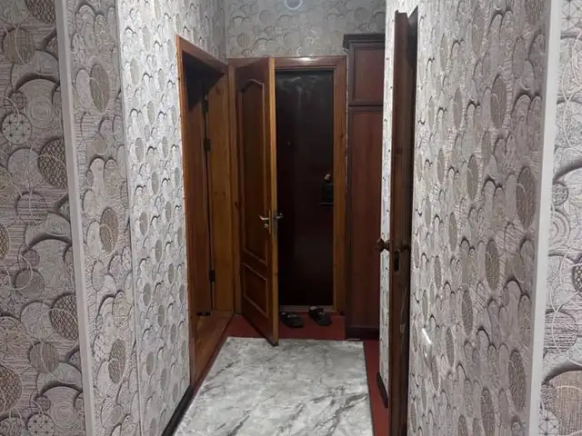 1-комн. квартира, 1 этаж, 35 м², 12 мкр, Худжанд