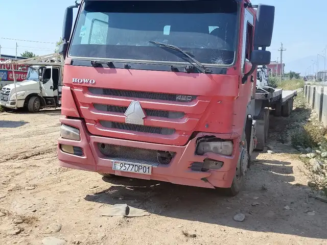 Грузовик Sinotruk Howo,2010, Душанбе