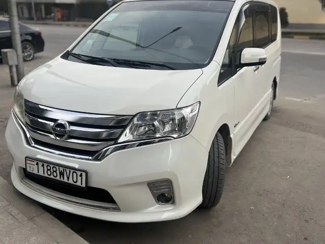 Минивэн Nissan Serena, 2014, Душанбе