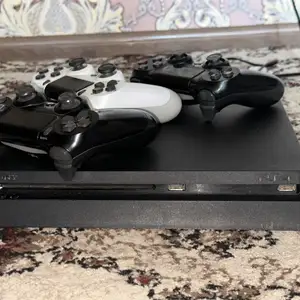 Игровая приставка Play station 4 slim, Душанбе
