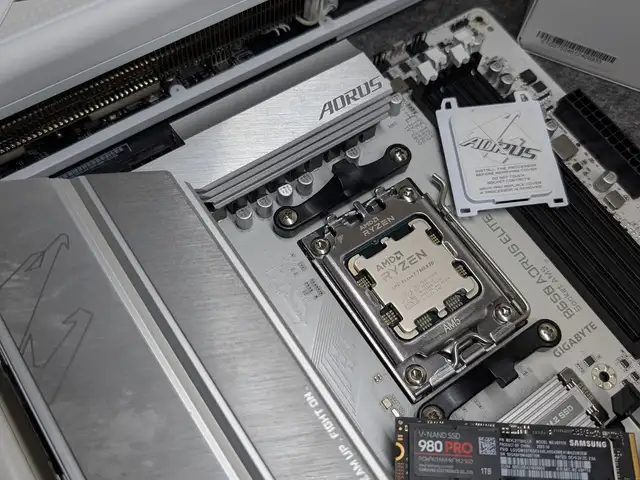 Игровая сборка RTX4080, Ryzen 7800X3D, Душанбе - 7