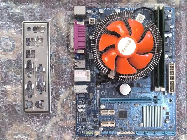Материнская плата Gigabyte H61M, Истаравшан