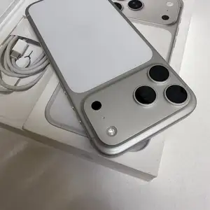 Apple iPhone 17 Pro Max, 256 gb, Silver, Худжанд