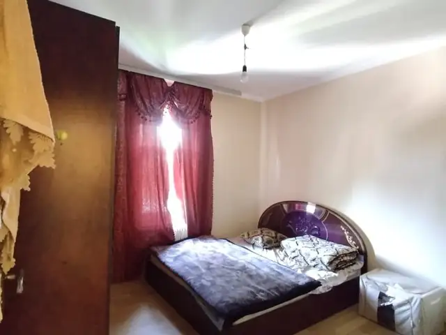 Спальный гарнитур, Турсунзода