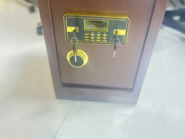 Сейф, Душанбе