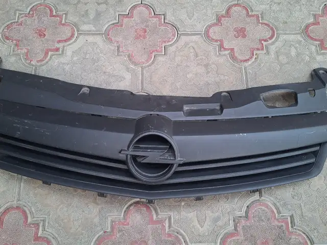 Облицовка от opel astra h, Худжанд