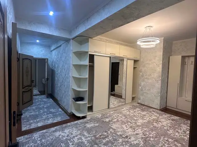 2-комн. квартира, 11 этаж, 110м², Султони кабир, Душанбе