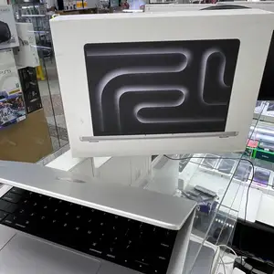Apple macbook pro m4 512, Душанбе