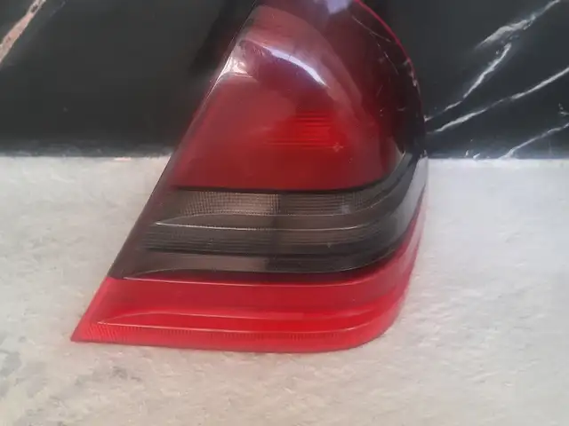 Задние фары mercedes benz w 202, Худжанд
