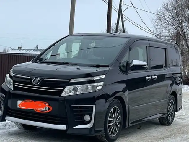 Лобовое стекло от Toyota Voxy, Душанбе
