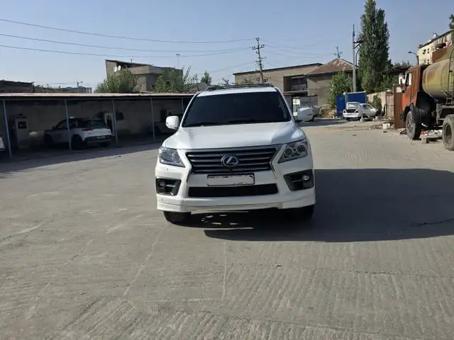 Lexus LX series
