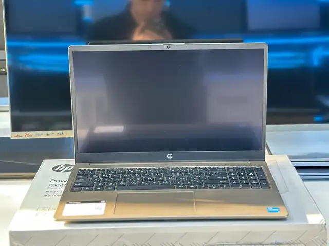 Ноутбук Hp core i3 - N305 8/256 touch, Худжанд