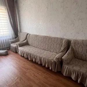 Диван тройка, Душанбе