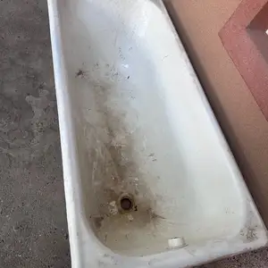 Ванна чугунная, Бустон (Чкаловск)