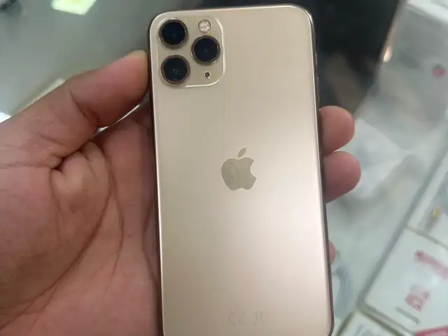 Apple iPhone 11 Pro, 64 gb, Gold, Хуҷанд