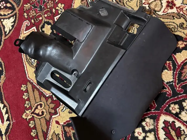 Защитники таги руль w210, Хуҷанд