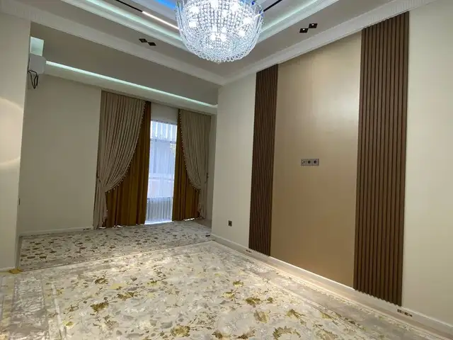 3-комн. квартира, 2 этаж, 101 м², И.Сомони, Душанбе