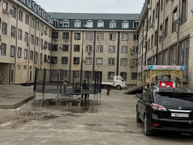 4-комн. квартира, Цокольный этаж, 110 м², 9км Хазрати Мавлоно, Душанбе