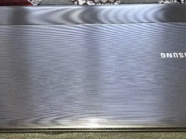 Ноутбук корпус от samsung NP300E5X, Хуҷанд