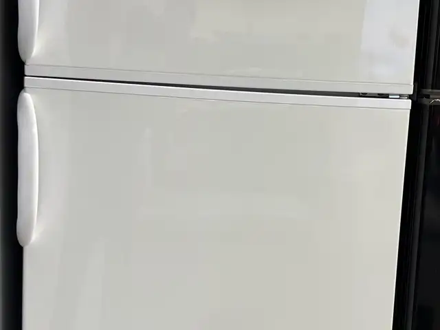 Холодильник EMERSUN, Душанбе