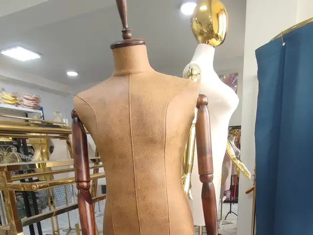 Манекен мужской, Душанбе