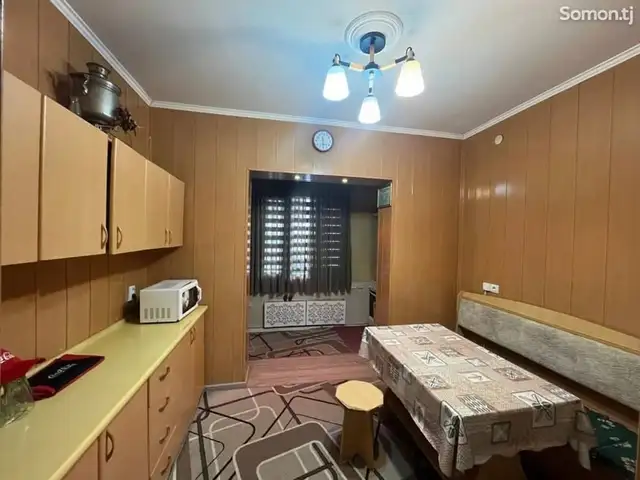 4-комн. квартира, 1 этаж, 100м², Шелкокомбинат, Хуҷанд
