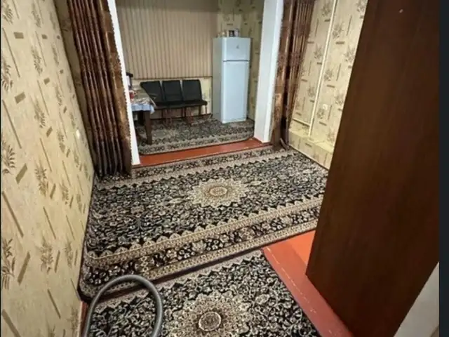 3-комн. квартира, 2 этаж, 70м², 18 мкр, Хуҷанд