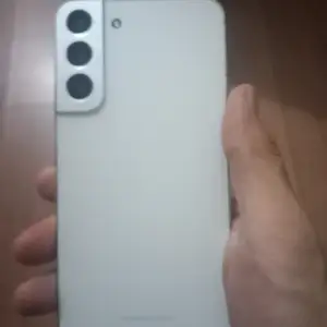 Samsung Galaxy S22+, Душанбе