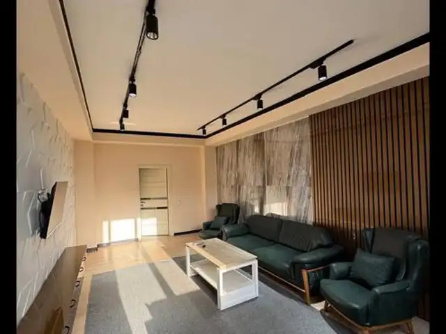 2-комн. квартира, 9 этаж, 110м², Сомони, Душанбе
