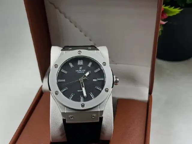 Часы Hublot, Душанбе