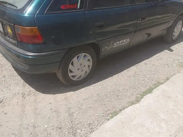 Opel Astra F