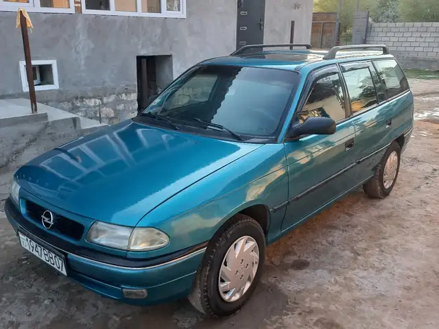 Opel Astra F
