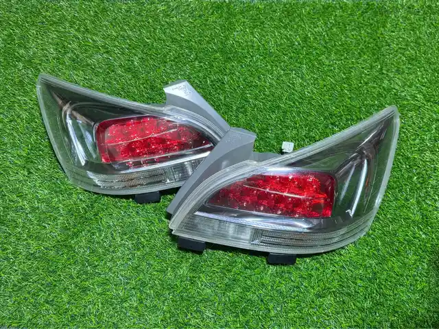 Задний фонари от Toyota Mark X zio, 2011-2013г, рестайлинг, Душанбе