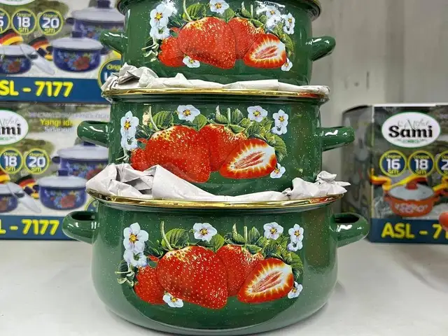 Тройка кастрюль, Худжанд