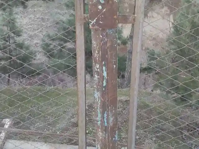 Чугунный столбик, Душанбе
