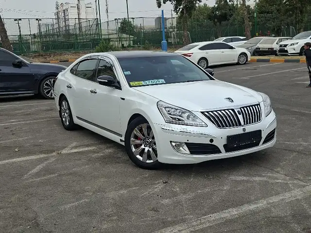 Hyundai Equus