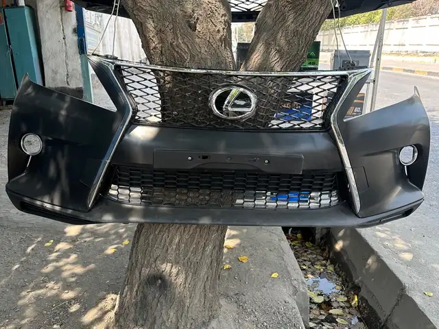 Передний бампер на Lexus RX 350, Душанбе