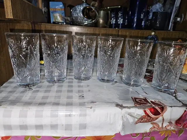 Хрустальные стаканы, Душанбе