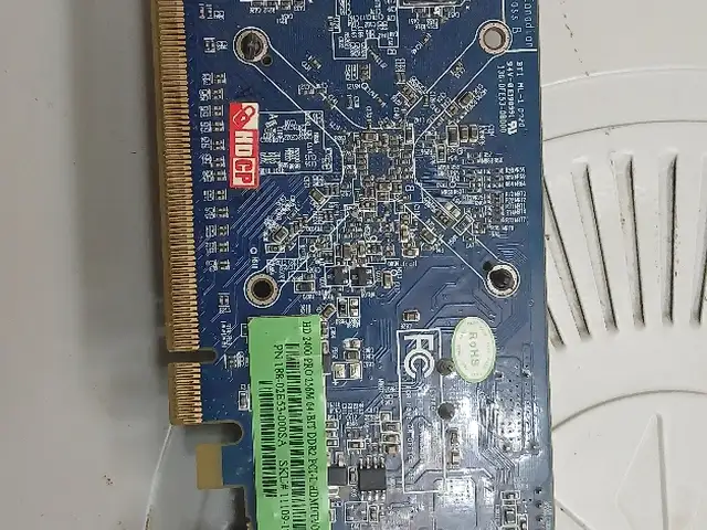 Видеокарта Saphire DDR2 256mb, Бохтар (Курган-Тюбе)